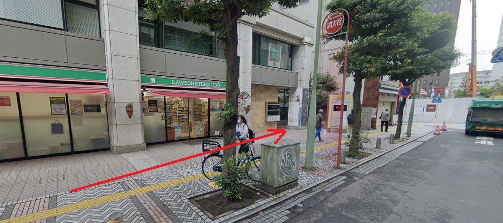 ライザップゴルフ川崎店 ローソンストア1000